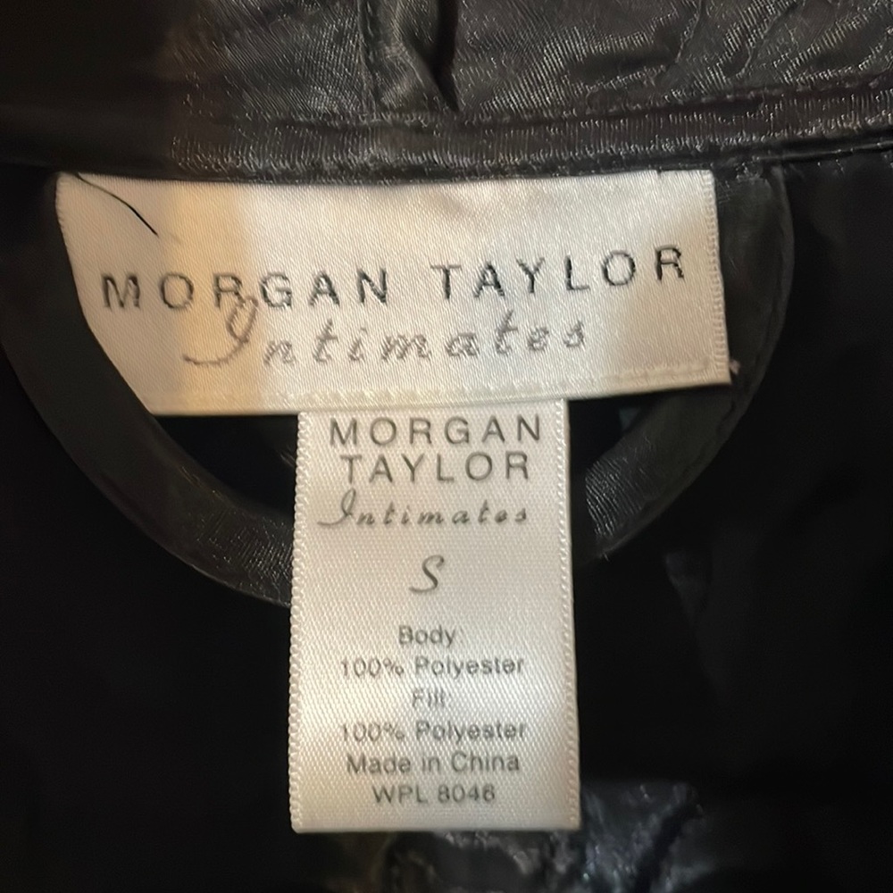 Thin black coat